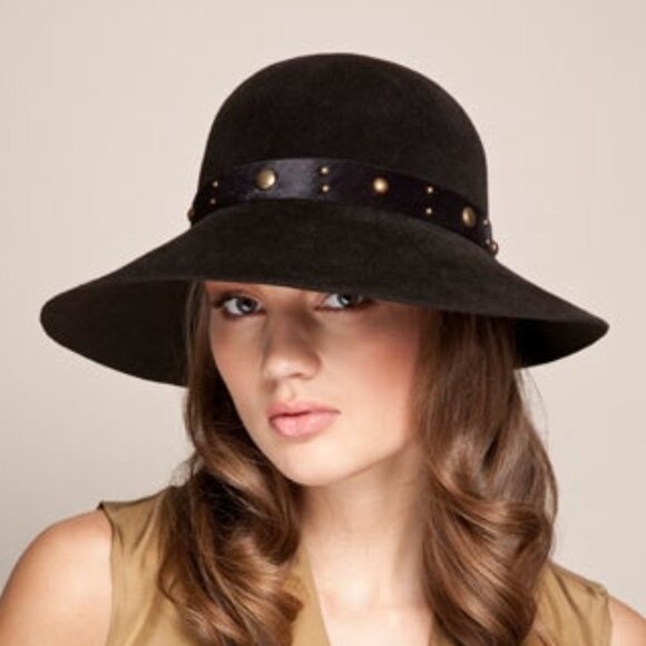 Eugenia Kim 100% Rabbit Hair Hat - Picture 1 of 4